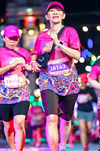 BIB: 18550, 16163
                            <button type="button" onclick="openModal(24688654)" class="btn btn-primary btn-sm float-right btn-popup" data-toggle="modal" data-target=".modal-high-quality">
                        <i class="fas fa-shopping-cart"></i> Add to Cart
                    </button>
                                            <button type="button" onclick="isThisMe(24688654, true)" class="btn btn-success btn-sm float-right btn-popup btn-isme hidden" data-toggle="tooltip" data-placement="bottom" title="นี่คือรูปของคุณใช่ไหม คลิกที่นี่เพื่อเอาเข้าอัลบั้ม">
                        <i class="fas fa-plus"></i> Add to album
                    </button>
                    <button type="button" onclick="isThisMe(24688654, false)" class="btn btn-warning btn-sm float-right btn-popup btn-isnotme hidden">
                        <i class="fas fa-ban"></i> Remove from album
                    </button>